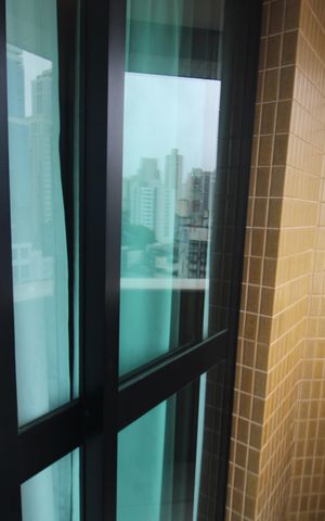 Apartamento à venda com 34m², 1 quarto e 1 vagaSala / Cozinha - Varanda