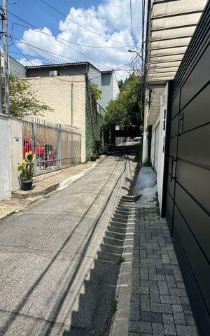 Casa de condomínio à venda com 110m², 2 quartos e 2 vagas