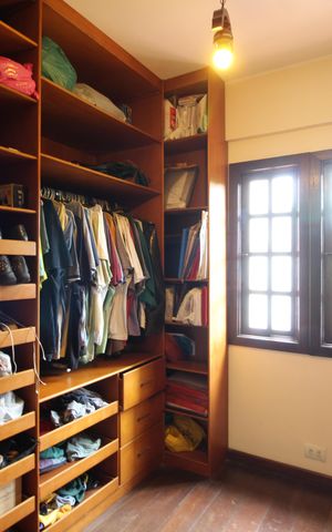 Casa de condomínio à venda com 350m², 4 quartos e 4 vagasQuarto 4 - Closet