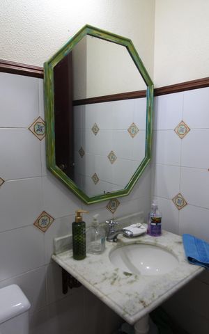 Casa de condomínio à venda com 350m², 4 quartos e 4 vagasLavabo