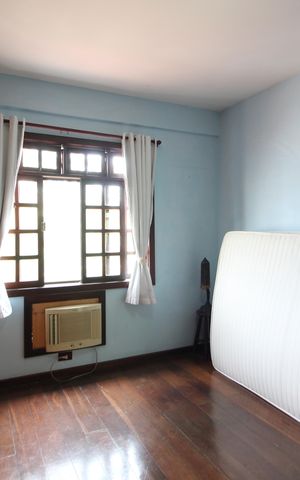 Casa de condomínio à venda com 350m², 4 quartos e 4 vagasQuarto 1