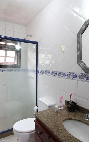 Casa de condomínio à venda com 350m², 4 quartos e 4 vagasBanheiro Social