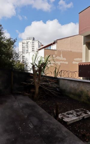 Casa para alugar com 55m², 1 quarto e sem vagaQuintal