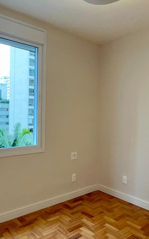 Apartamento à venda com 212m², 3 quartos e 1 vaga Apartamento à venda com 212m², 3 quartos e 1 vagaSuíte 2