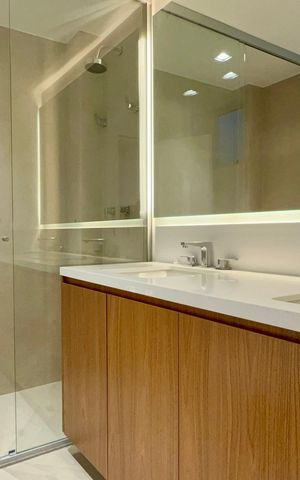 Apartamento à venda com 212m², 3 quartos e 1 vaga Apartamento à venda com 212m², 3 quartos e 1 vagaBanheiro da Suíte 3