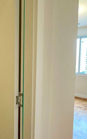 Apartamento à venda com 212m², 3 quartos e 1 vaga Apartamento à venda com 212m², 3 quartos e 1 vagaSuíte 2