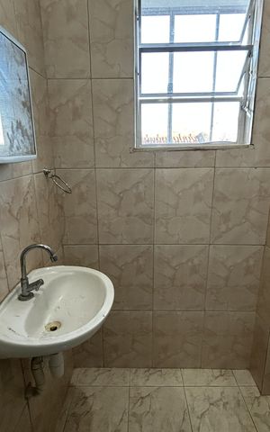 Apartamento para alugar com 60m², 1 quarto e sem vagaBanheiro 