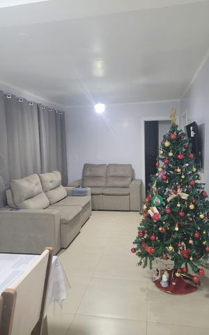 Casa à venda com 75m², 3 quartos e 3 vagas Casa à venda com 75m², 3 quartos e 3 vagasSala