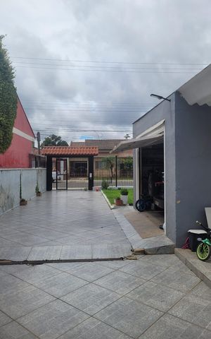 Casa à venda com 75m², 3 quartos e 3 vagas Casa à venda com 75m², 3 quartos e 3 vagasÁrea externa