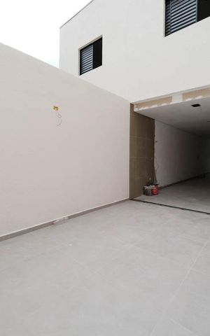 Casa à venda com 115m², 3 quartos e 2 vagasÁrea de Serviço