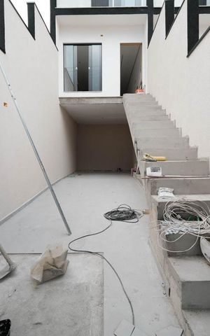 Casa à venda com 115m², 3 quartos e 2 vagasGaragem
