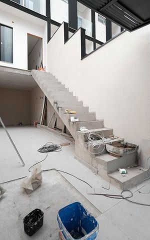 Casa à venda com 115m², 3 quartos e 2 vagasGaragem