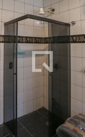 Casa à venda com 180m², 3 quartos e 3 vagas Casa à venda com 180m², 3 quartos e 3 vagasBanheiro 3