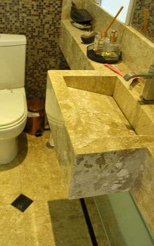 Casa de condomínio para alugar com 250m², 4 quartos e 4 vagasLavabo da Sala 
