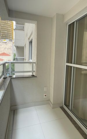Apartamento para alugar com 30m², 1 quarto e sem vaga Apartamento para alugar com 30m², 1 quarto e sem vagaVaranda da Sala/cozinha