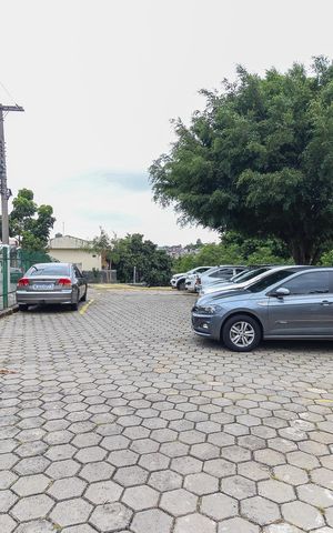 Apartamento à venda com 62m², 2 quartos e 1 vaga Apartamento à venda com 62m², 2 quartos e 1 vagaEstacionamento