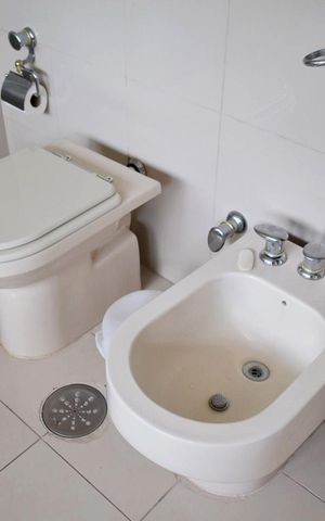 Apartamento à venda com 267m², 4 quartos e 4 vagasBanheiro Suíte Principal