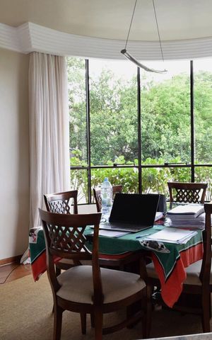 Apartamento à venda com 267m², 4 quartos e 4 vagasSala