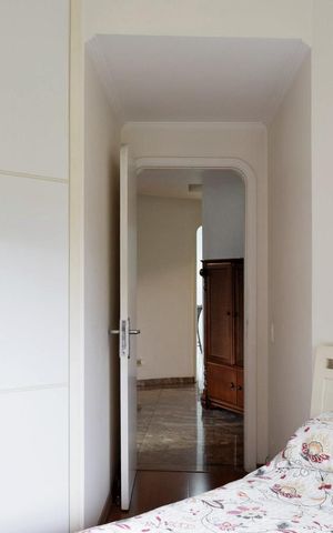 Apartamento à venda com 267m², 4 quartos e 4 vagasQuarto 2