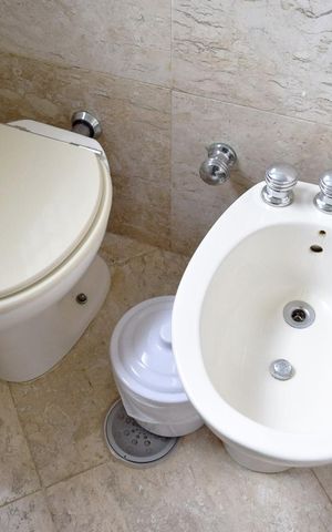 Apartamento à venda com 267m², 4 quartos e 4 vagasBanheiro da Suíte 1
