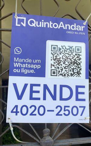Apartamento à venda com 70m², 2 quartos e 1 vaga Apartamento à venda com 70m², 2 quartos e 1 vagaPlaquinha