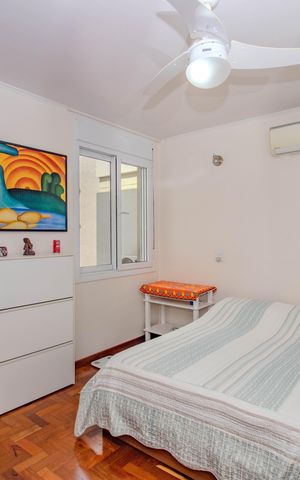 Apartamento à venda com 99m², 3 quartos e 2 vagas Apartamento à venda com 99m², 3 quartos e 2 vagasSuíte