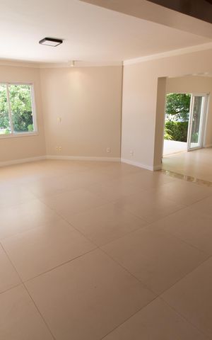 Casa de condomínio à venda com 590m², 4 quartos e 8 vagasSALA DE ESTAR