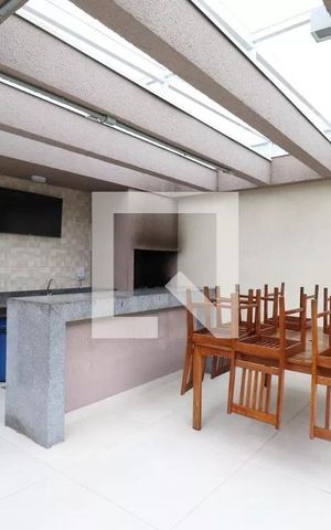 Apartamento à venda com 40m², 2 quartos e sem vaga Apartamento à venda com 40m², 2 quartos e sem vagaChurrasqueira