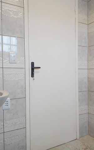 Casa para alugar com 250m², 6 quartos e 4 vagasBanheiro 2