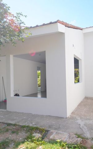 Casa para alugar com 250m², 6 quartos e 4 vagasÁrea externa