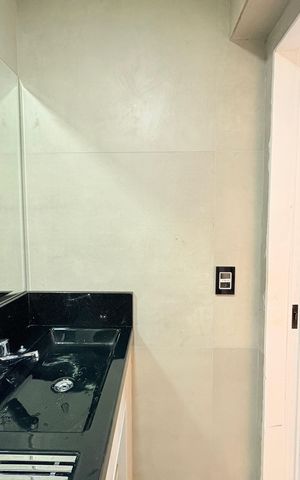 Casa de condomínio para alugar com 362m², 4 quartos e 3 vagasBanheiro da Suíte 4