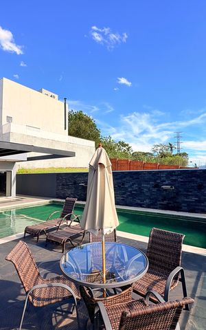 Casa de condomínio para alugar com 362m², 4 quartos e 3 vagasÁrea de Piscina