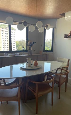 Apartamento à venda com 260m², 5 quartos e 4 vagas