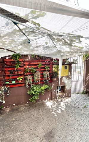 Casa à venda com 147m², 3 quartos e 2 vagas