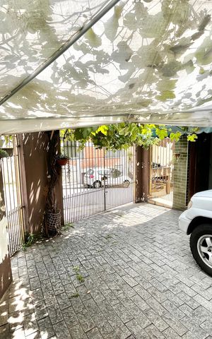 Casa à venda com 147m², 3 quartos e 2 vagas