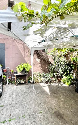 Casa à venda com 147m², 3 quartos e 2 vagas