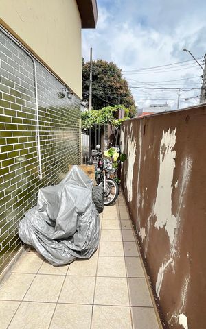 Casa à venda com 147m², 3 quartos e 2 vagas