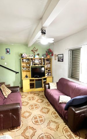Casa à venda com 147m², 3 quartos e 2 vagas