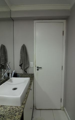 Apartamento à venda com 80m², 3 quartos e 2 vagasBanheiro Social