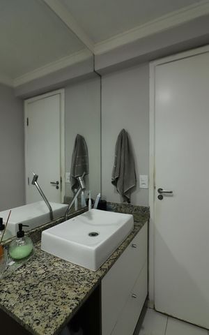 Apartamento à venda com 80m², 3 quartos e 2 vagasBanheiro Social