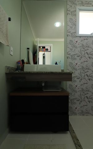 Apartamento à venda com 80m², 3 quartos e 2 vagasQuarto 1 - Suíte Banheiro