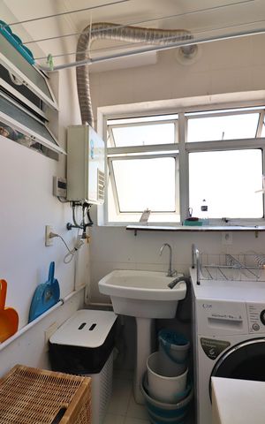 Apartamento à venda com 80m², 3 quartos e 2 vagasÁrea de Serviço