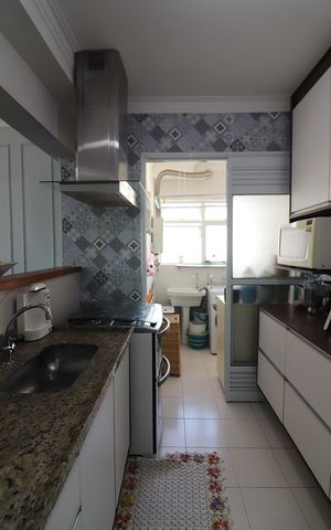 Apartamento à venda com 80m², 3 quartos e 2 vagasCozinha 