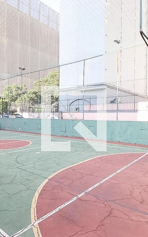 Apartamento à venda com 126m², 3 quartos e 2 vagas Apartamento à venda com 126m², 3 quartos e 2 vagasQuadra Esportiva