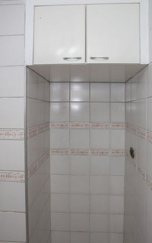 Apartamento à venda com 126m², 3 quartos e 2 vagas Apartamento à venda com 126m², 3 quartos e 2 vagasCozinha