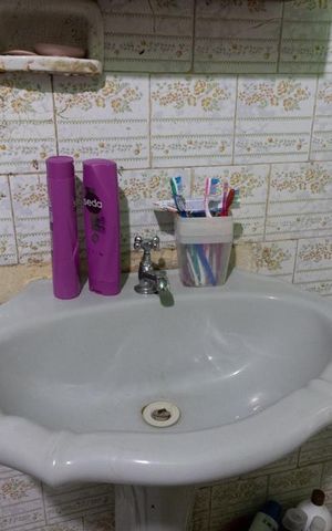 Casa à venda com 70m², 1 quarto e 2 vagas Casa à venda com 70m², 1 quarto e 2 vagasBanheiro 2