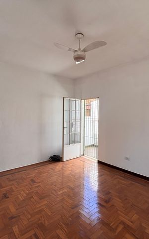 Casa para alugar com 230m², 3 quartos e 1 vaga
