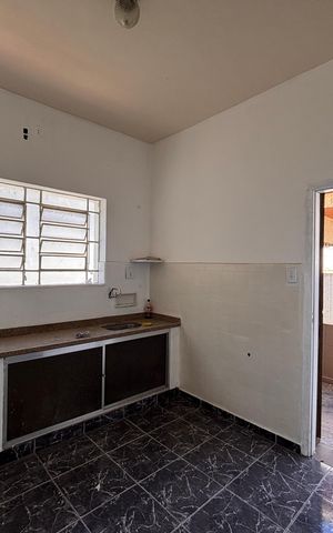 Casa para alugar com 230m², 3 quartos e 1 vaga