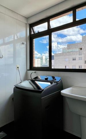 Apartamento à venda com 145m², 4 quartos e 3 vagasÁrea de Serviço