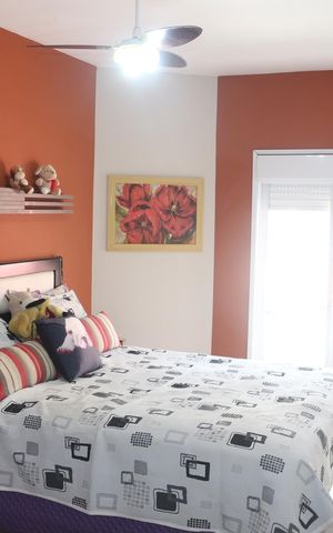 Casa à venda com 200m², 4 quartos e 4 vagasSuíte
